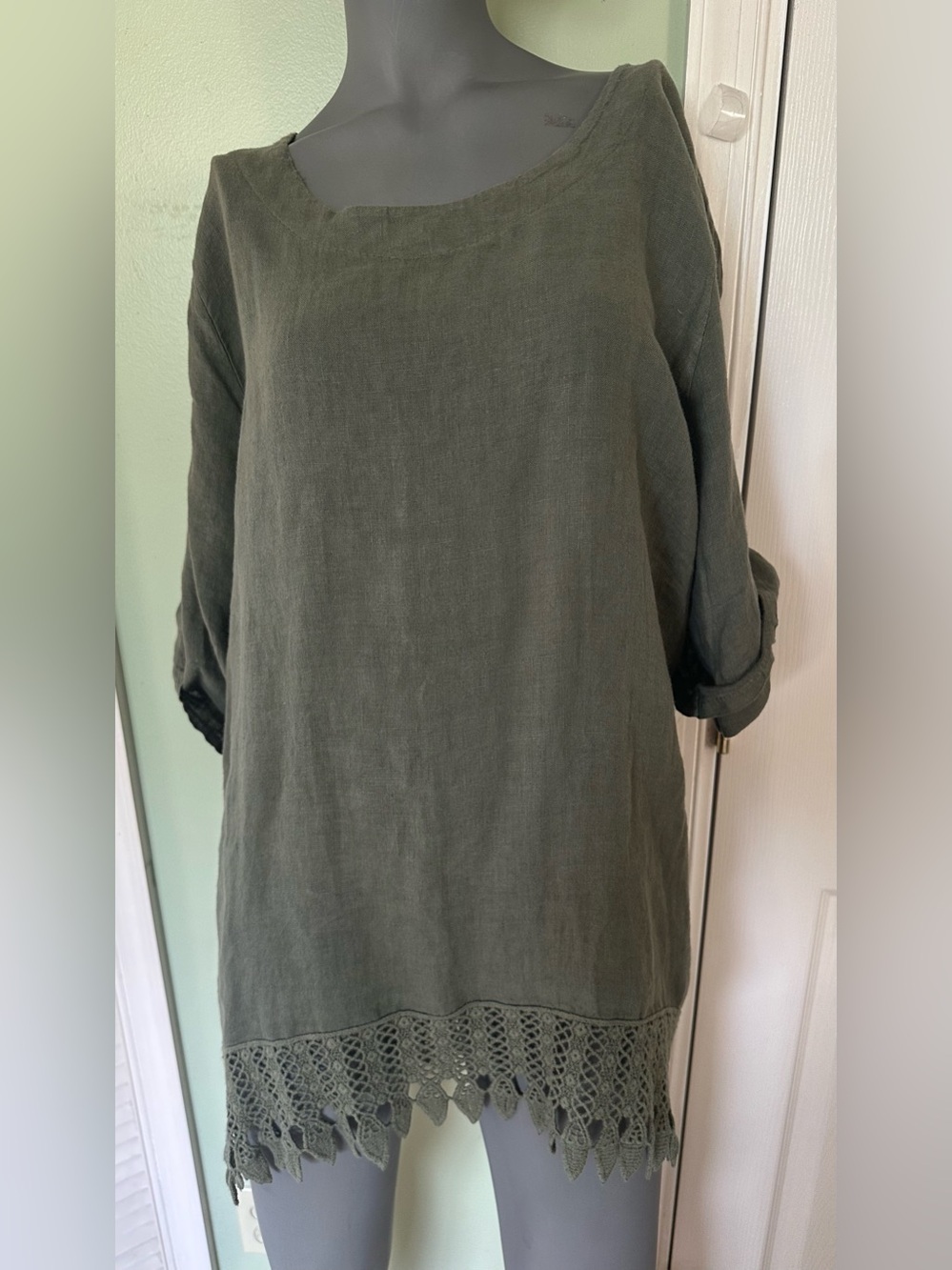 Lungo l'arno Blouse Womens 1X Olive Green Linen Crochet Trim Made Italy